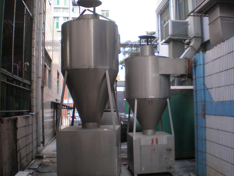 黃(huáng)閣坑雅駿